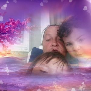 Meet your Posher, Debbie